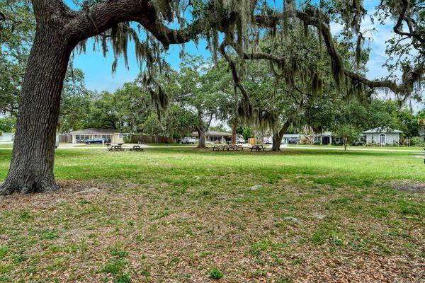 4560 BROOKSDALE DR, SARASOTA, FL, 34232