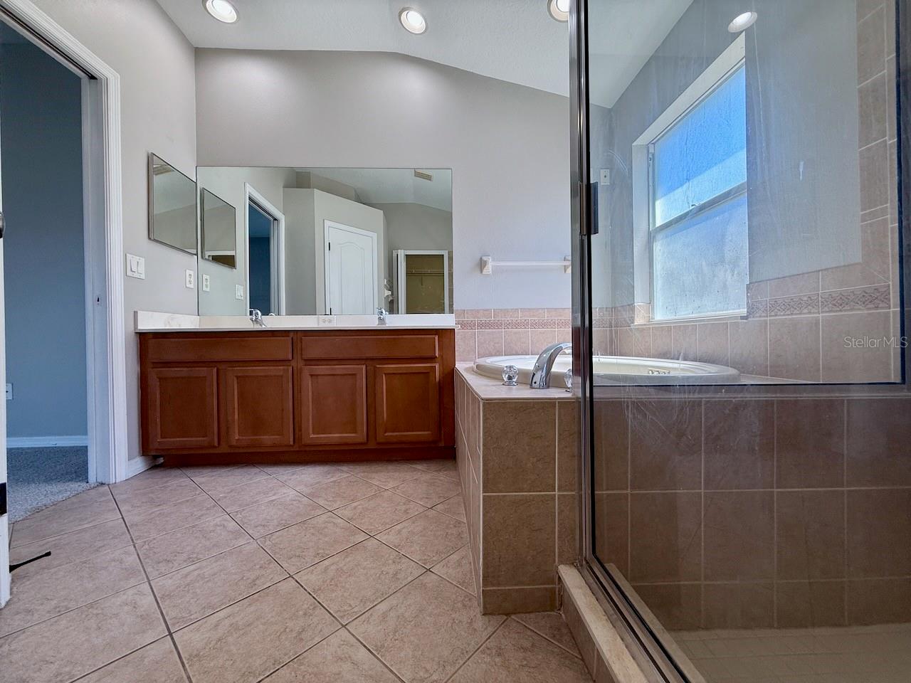 1232 EMERALD HILL WAY, VALRICO, FL, 33594