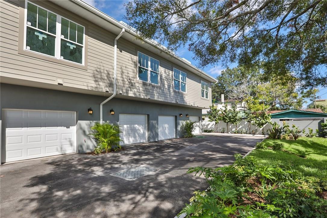 2452 1ST AVE N, ST PETERSBURG, FL, 33713