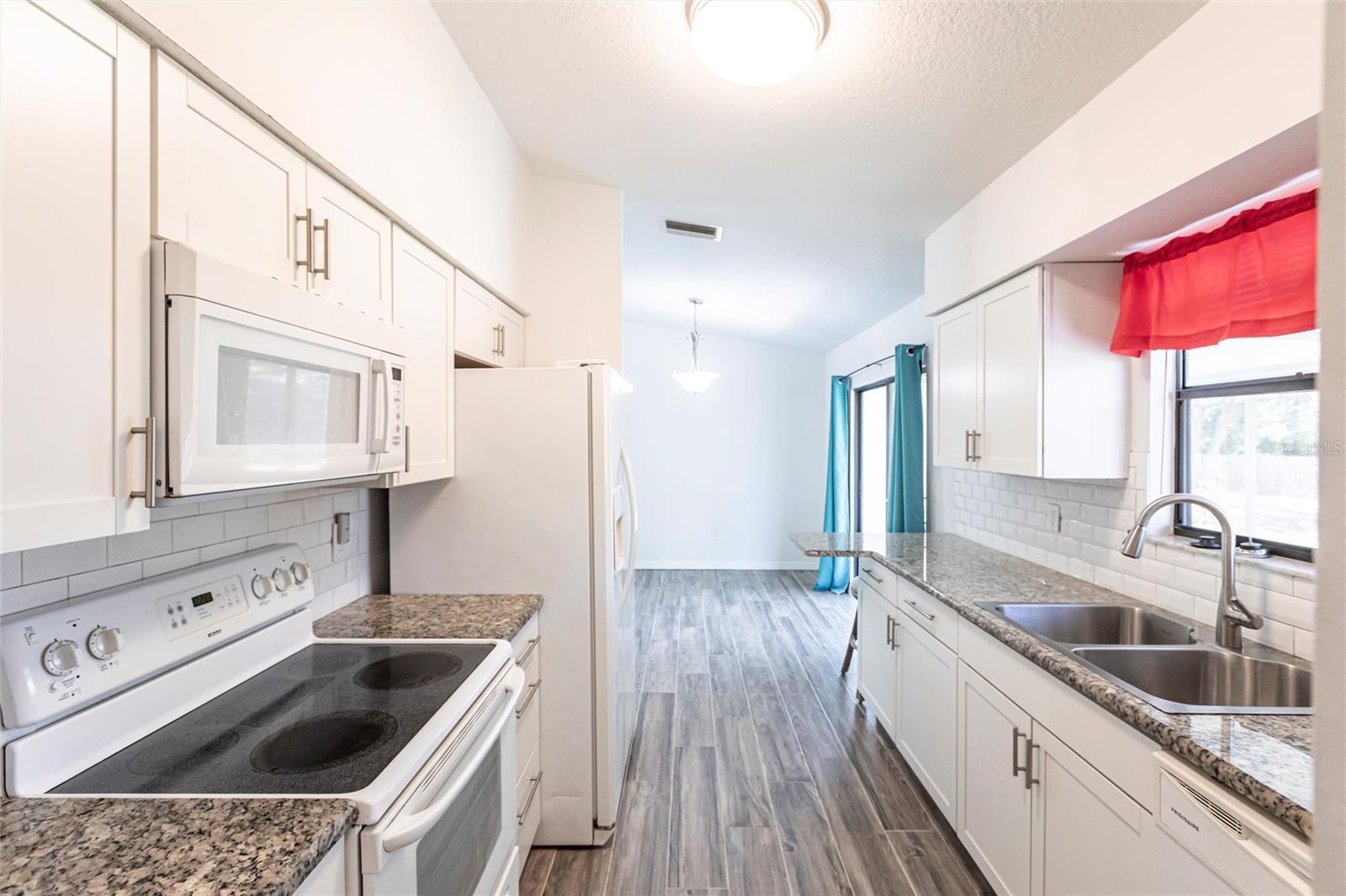 963 KENNWOOD TER NW, PORT CHARLOTTE, FL, 33948