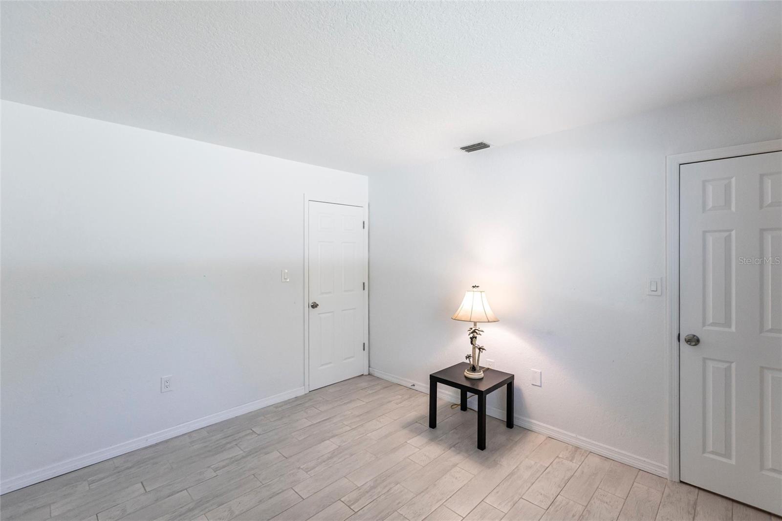 963 KENNWOOD TER NW, PORT CHARLOTTE, FL, 33948