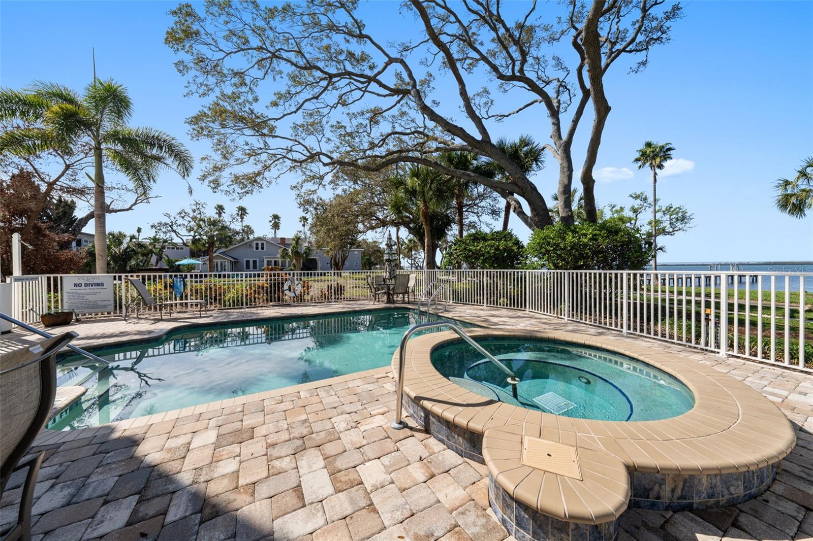 1135 VICTORIA DR #2, DUNEDIN, FL, 34698