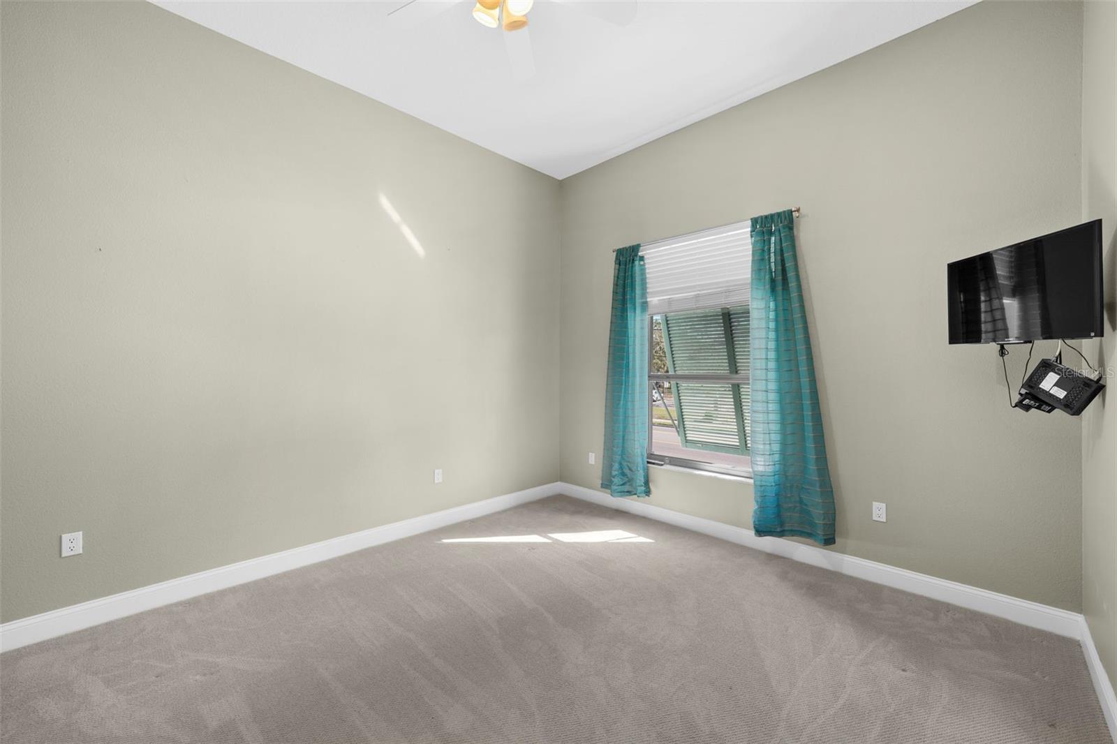 1135 VICTORIA DR #2, DUNEDIN, FL, 34698