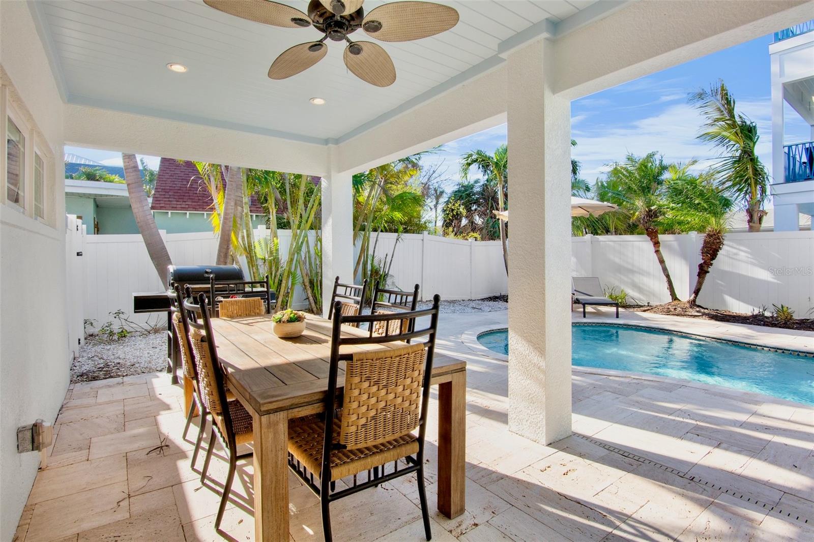 709 FERN, ANNA MARIA, FL, 34216