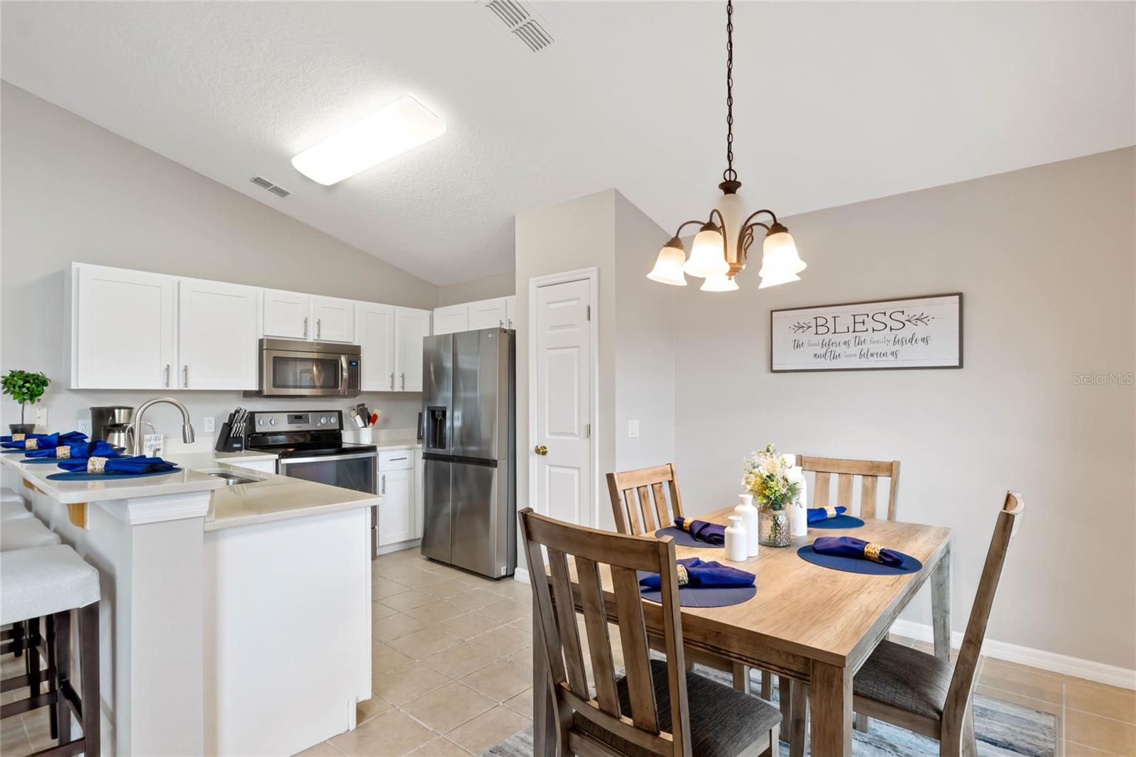 215 HIGHGATE PARK BLVD, DAVENPORT, FL, 33897