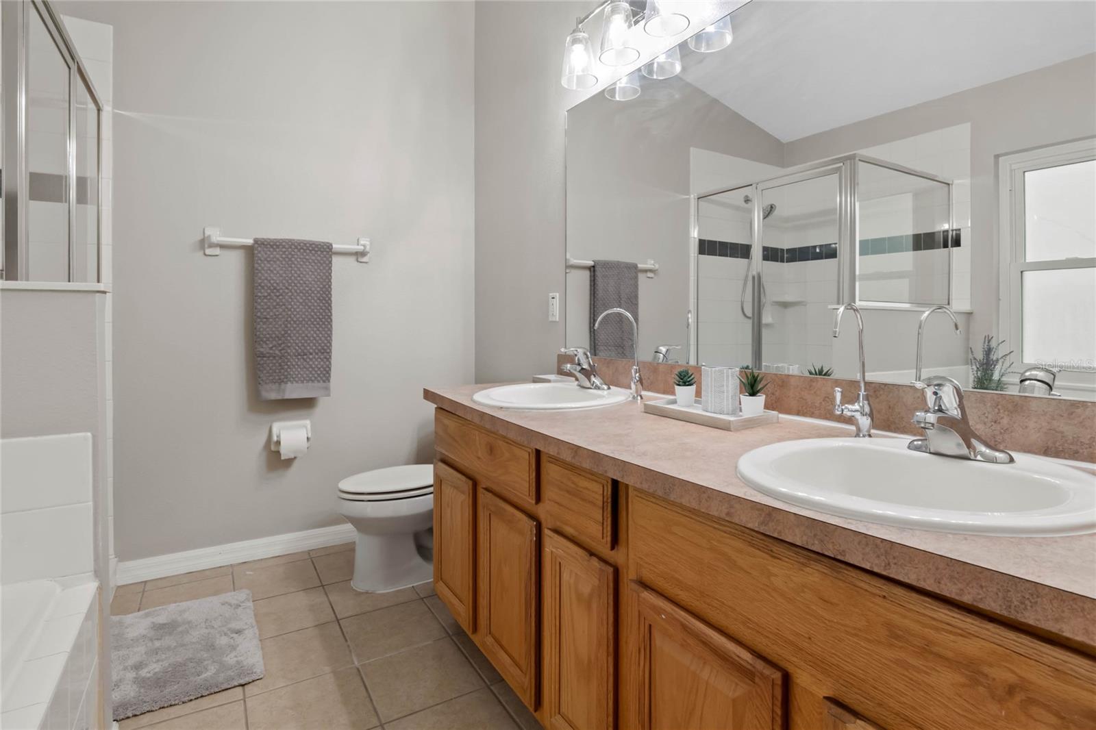 215 HIGHGATE PARK BLVD, DAVENPORT, FL, 33897