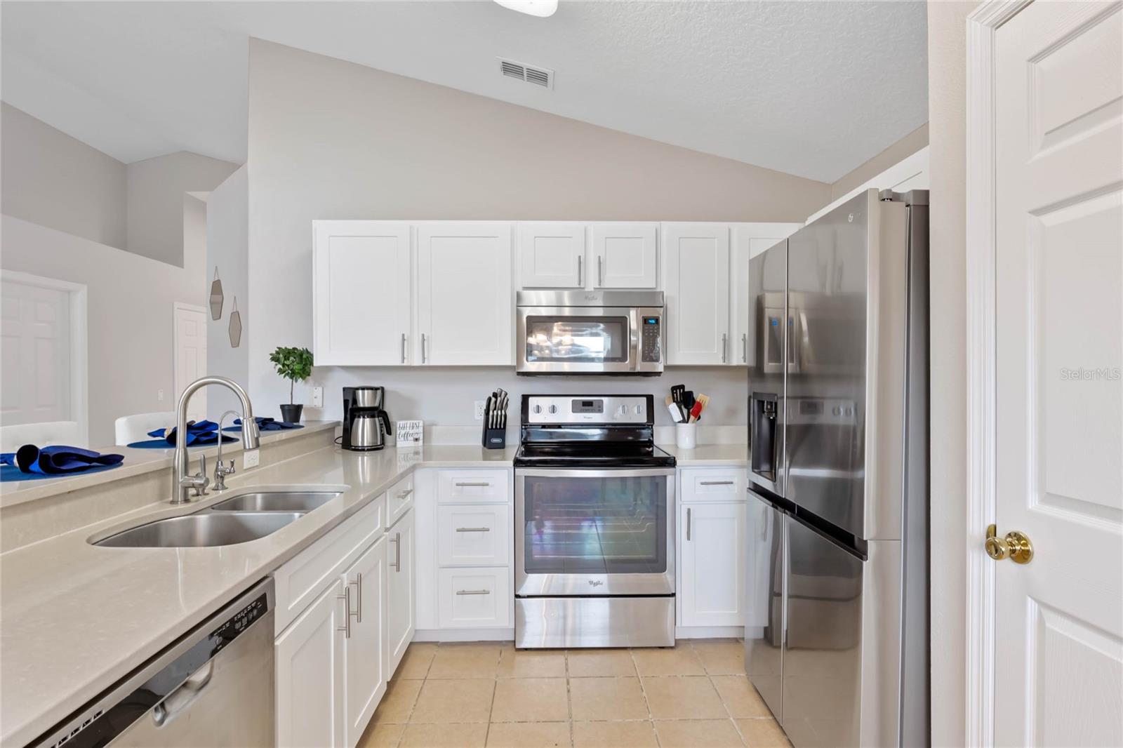 215 HIGHGATE PARK BLVD, DAVENPORT, FL, 33897