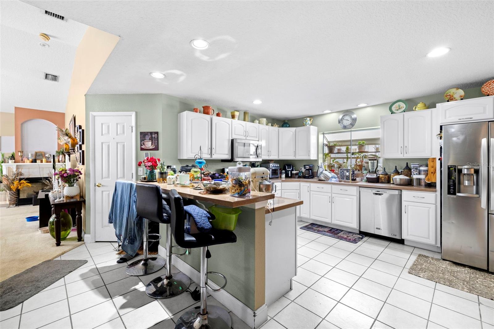 6018 GENTLE BEN CIR, WESLEY CHAPEL, FL, 33544
