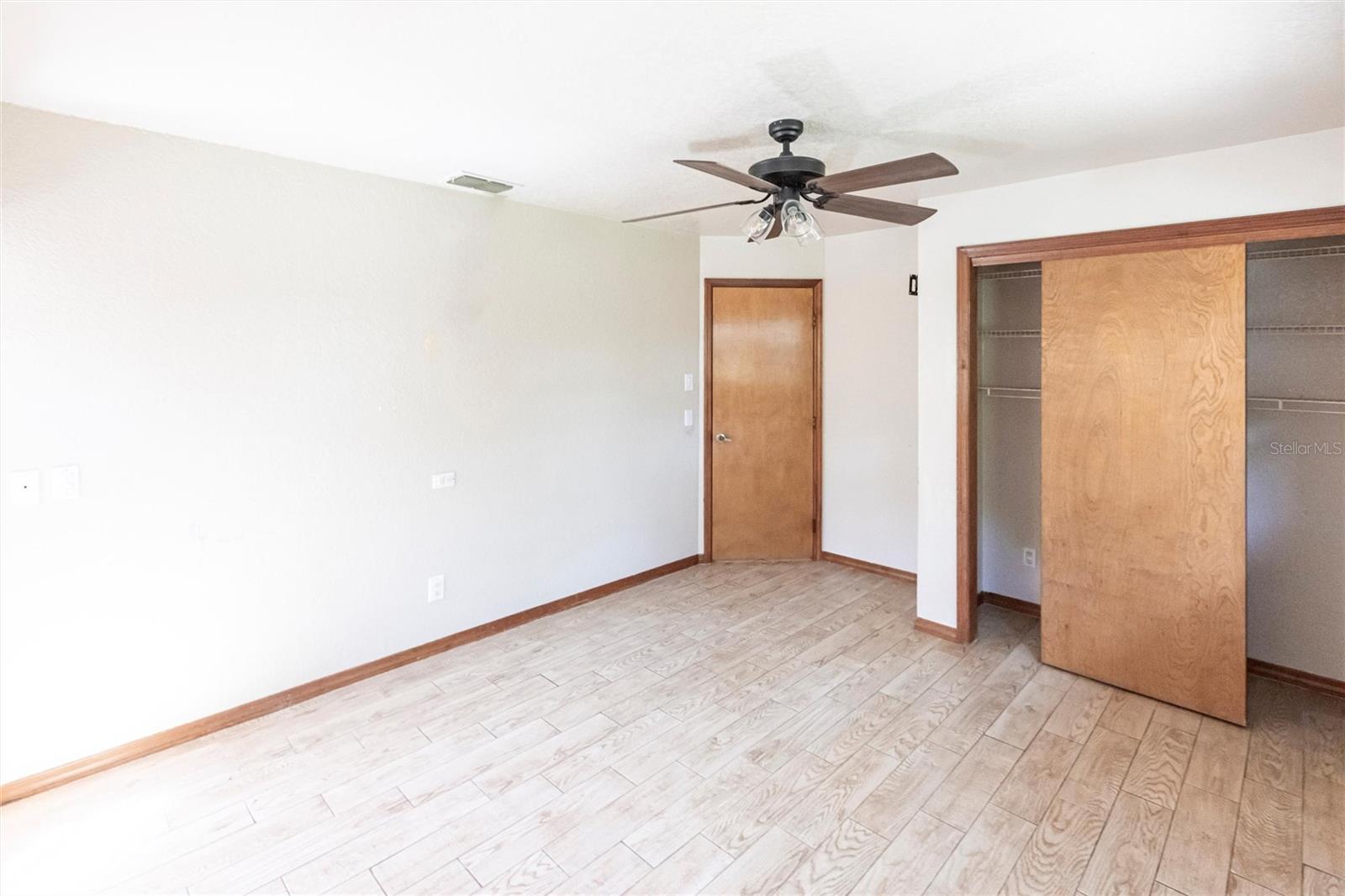 16249 ASHLAND AVE, PORT CHARLOTTE, FL, 33954