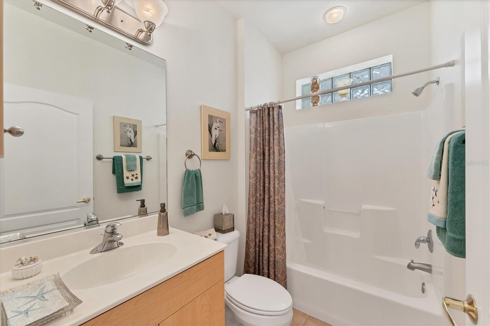 1104 YOSEMITE DR, ENGLEWOOD, FL, 34223