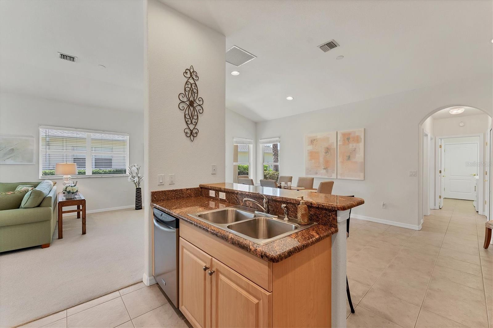 1104 YOSEMITE DR, ENGLEWOOD, FL, 34223