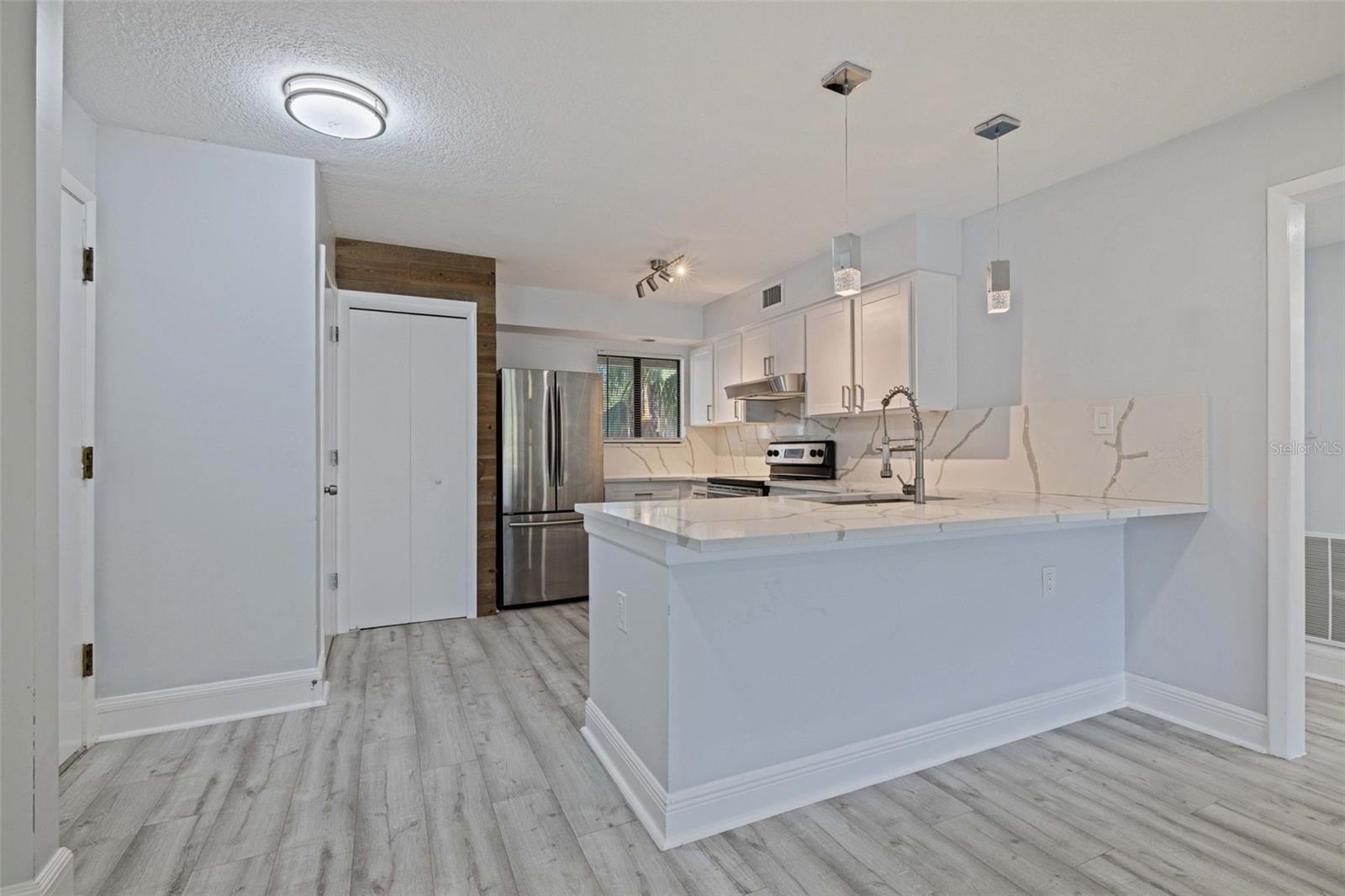 5020 MILL POND RD #3158 & 3160, WESLEY CHAPEL, FL, 33543