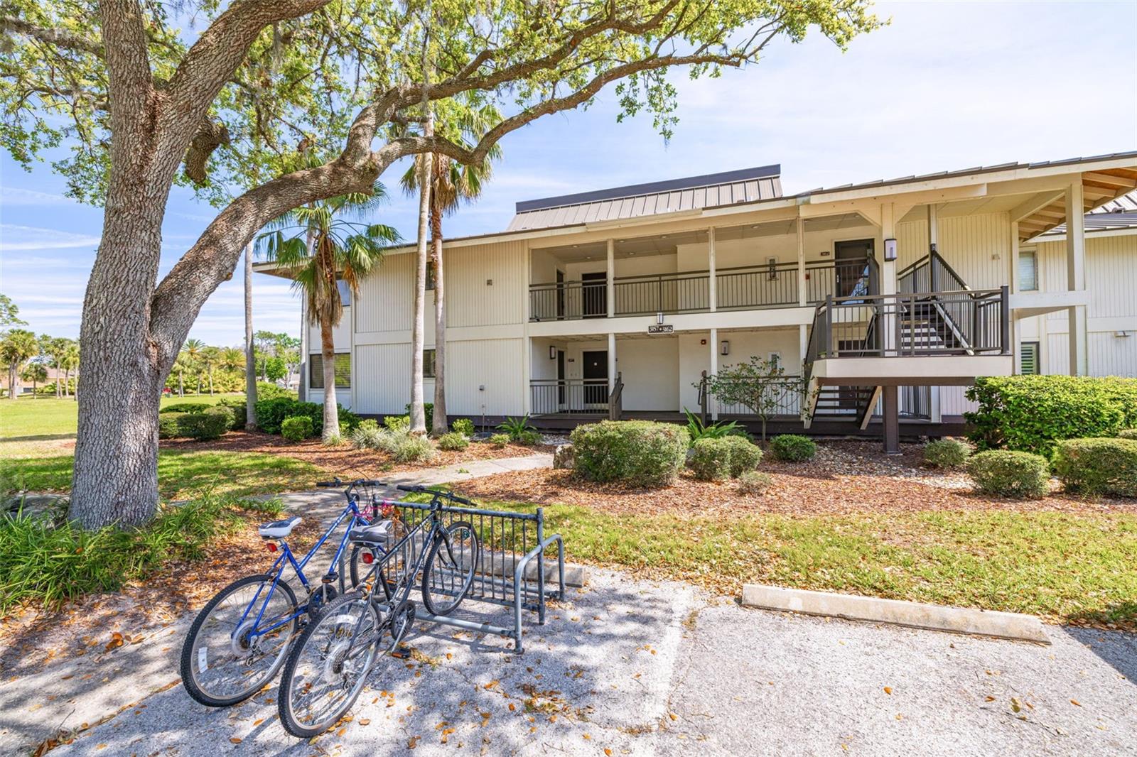 5020 MILL POND RD #3158 & 3160, WESLEY CHAPEL, FL, 33543