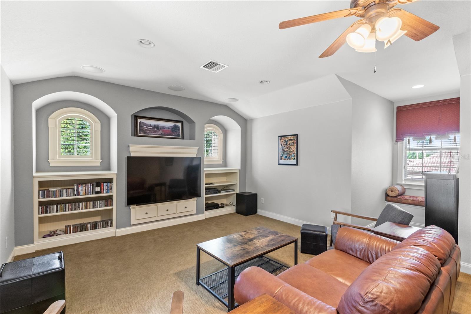 25603 HIGH HAMPTON CIR, SORRENTO, FL, 32776