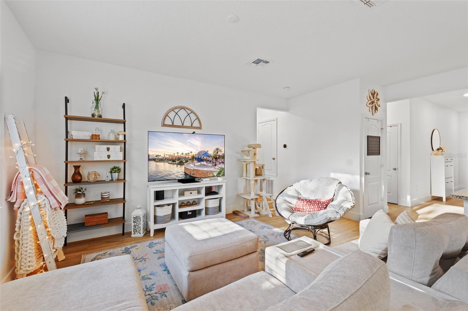 1153 AUGUSTUS DR, DAVENPORT, FL, 33896