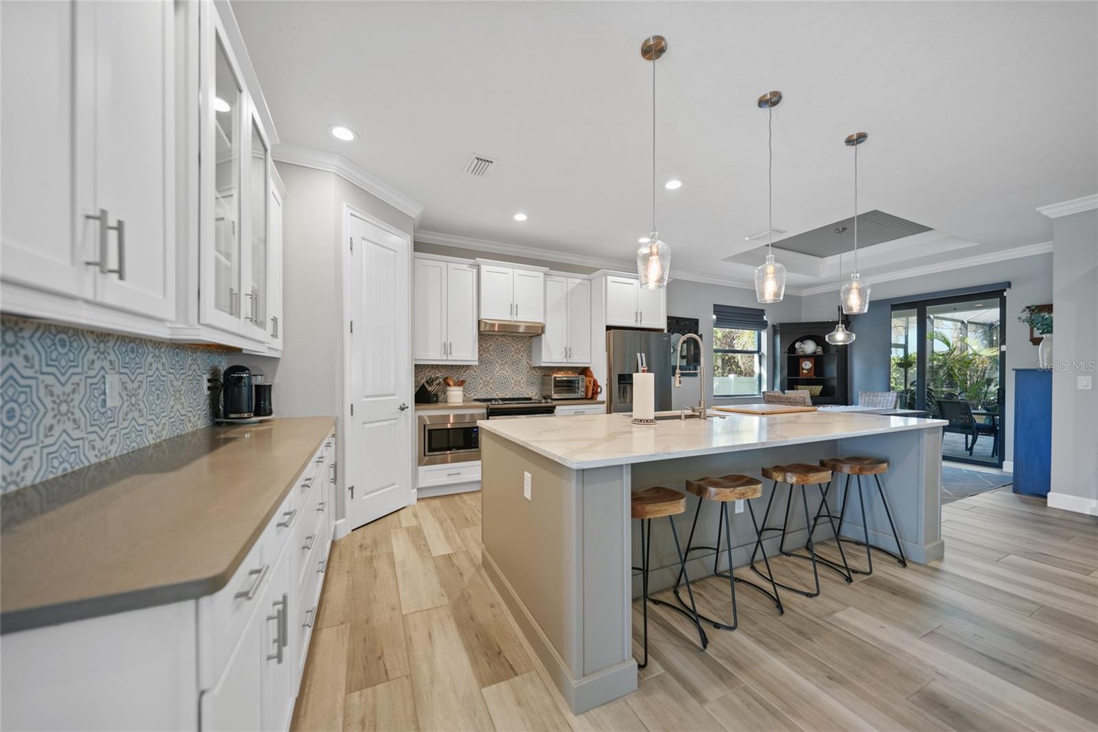281 INDIAN CREEK DR, ROTONDA WEST, FL, 33947