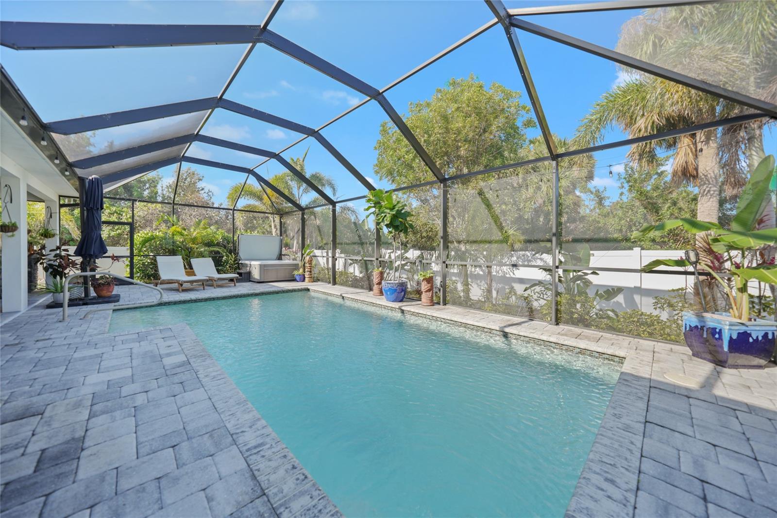 281 INDIAN CREEK DR, ROTONDA WEST, FL, 33947