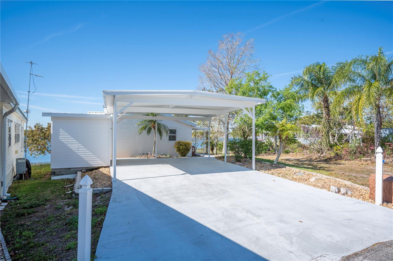 11 BLUE QUILL CIR, LAKE WALES, FL, 33898