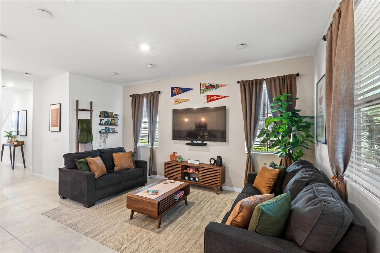 819 LONGBOAT DR, DAVENPORT, FL, 33896