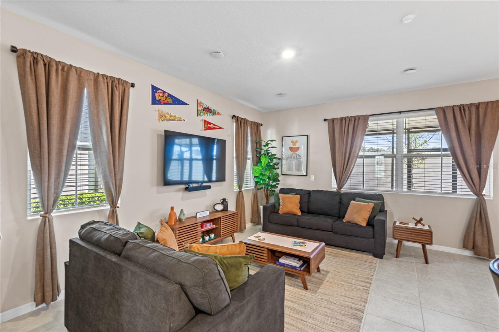 819 LONGBOAT DR, DAVENPORT, FL, 33896