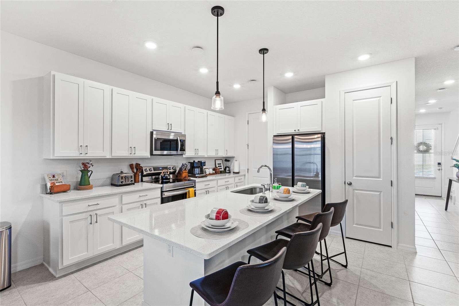 819 LONGBOAT DR, DAVENPORT, FL, 33896