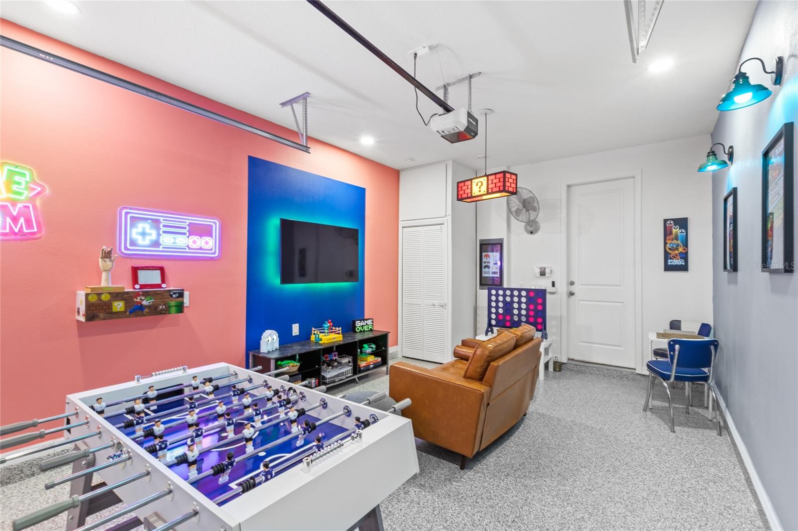 819 LONGBOAT DR, DAVENPORT, FL, 33896