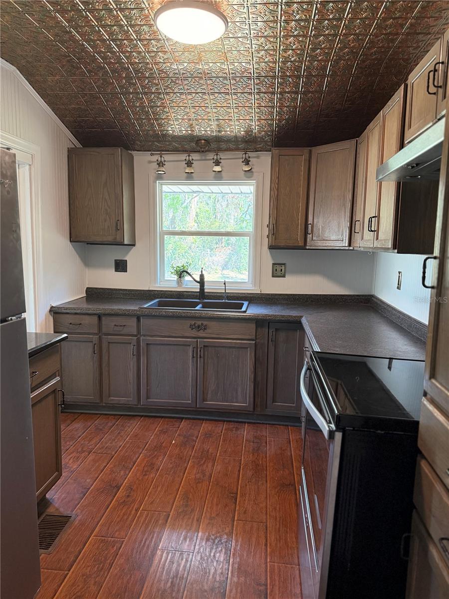 3006 N ORIENTE AVE, SARASOTA, FL, 34235