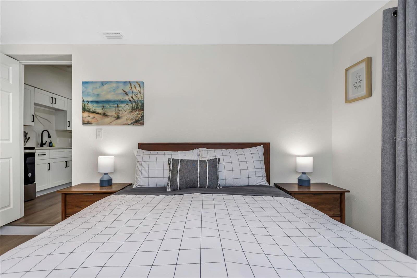 1076 PHILIPPE PKWY, SAFETY HARBOR, FL, 34695