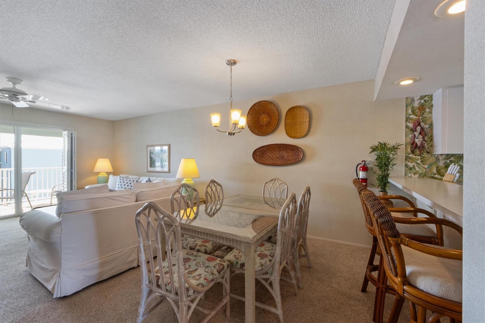 7000 GULF DR #215, HOLMES BEACH, FL, 34217