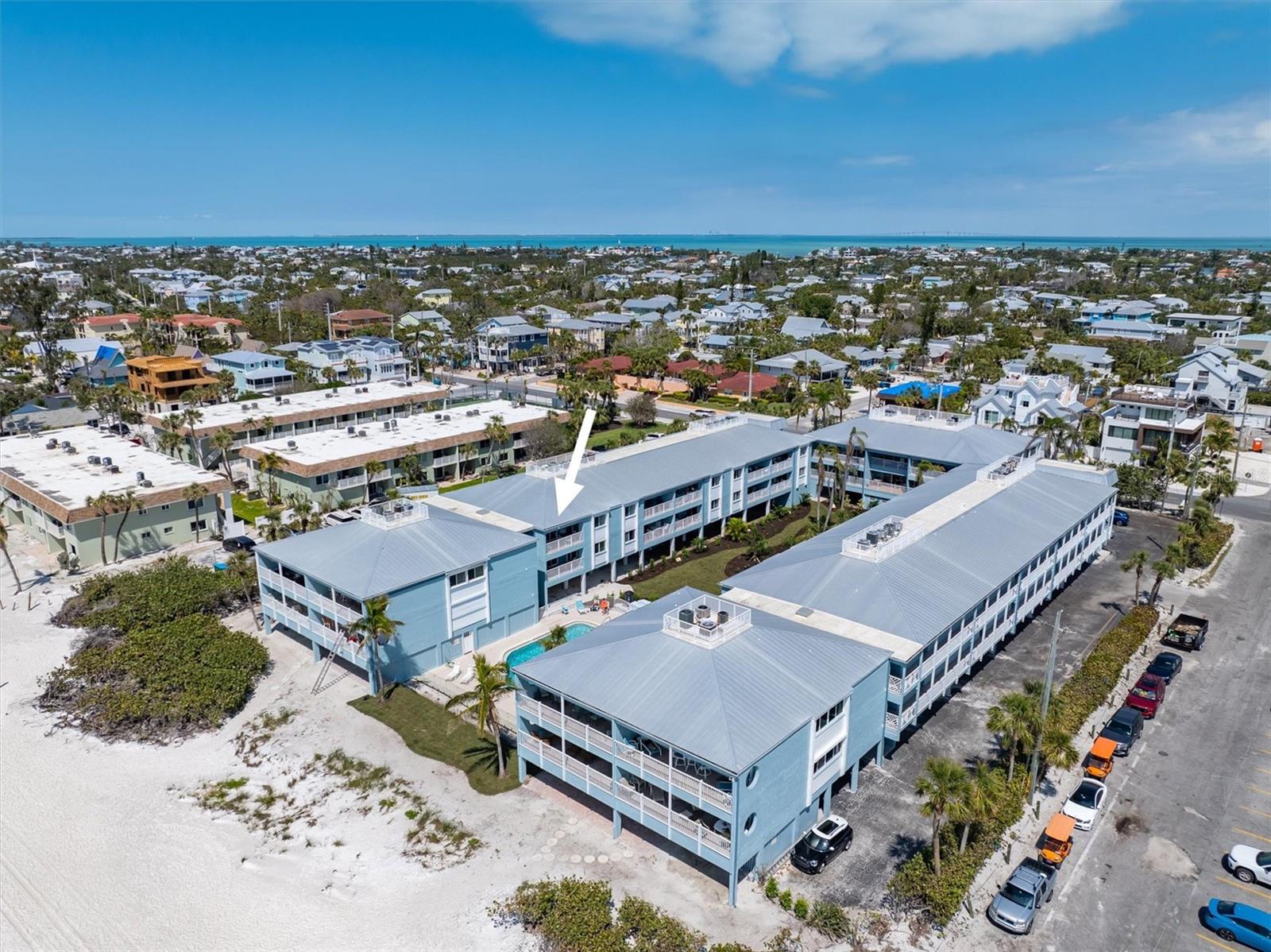 7000 GULF DR #215, HOLMES BEACH, FL, 34217