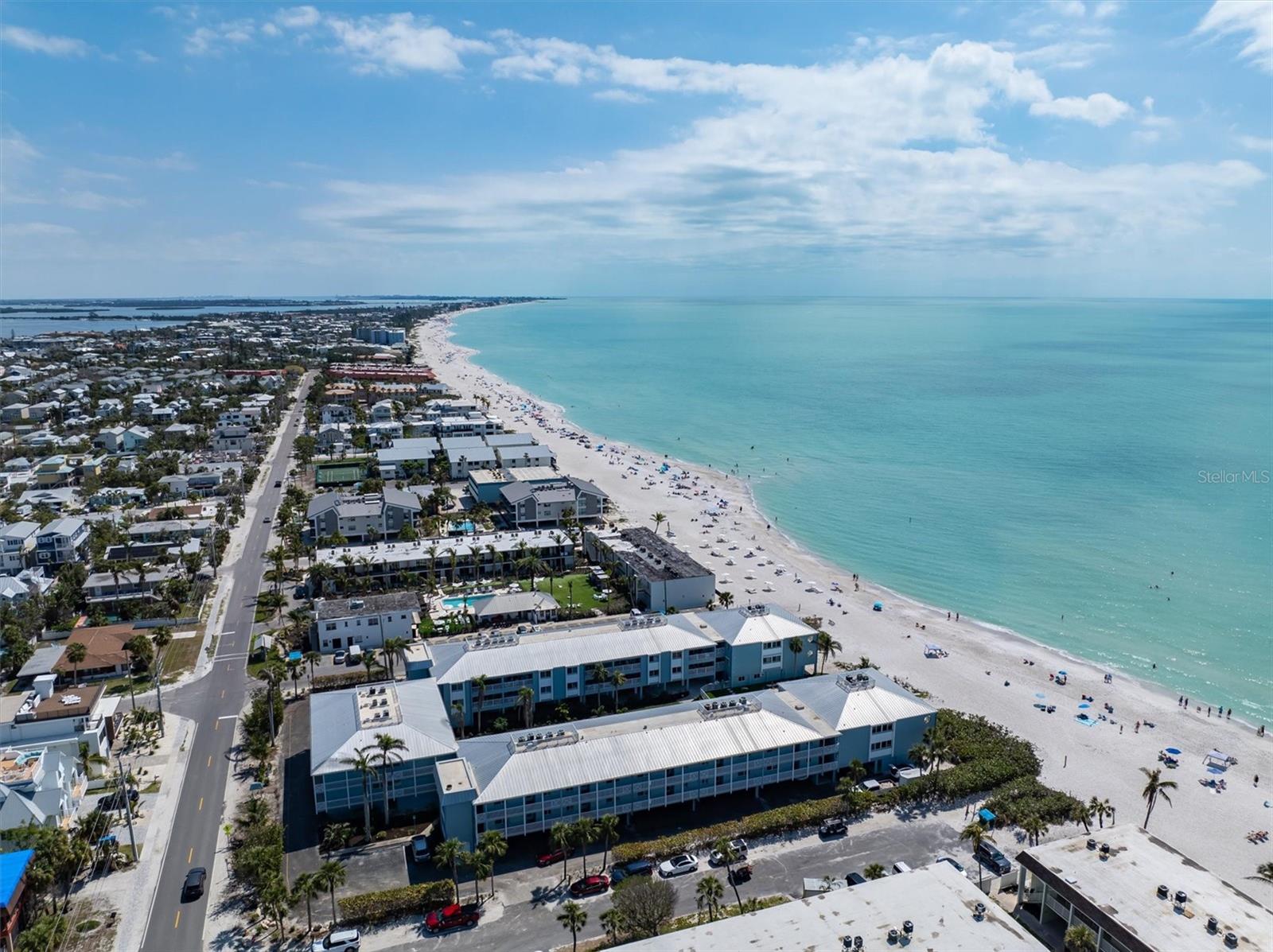 7000 GULF DR #215, HOLMES BEACH, FL, 34217