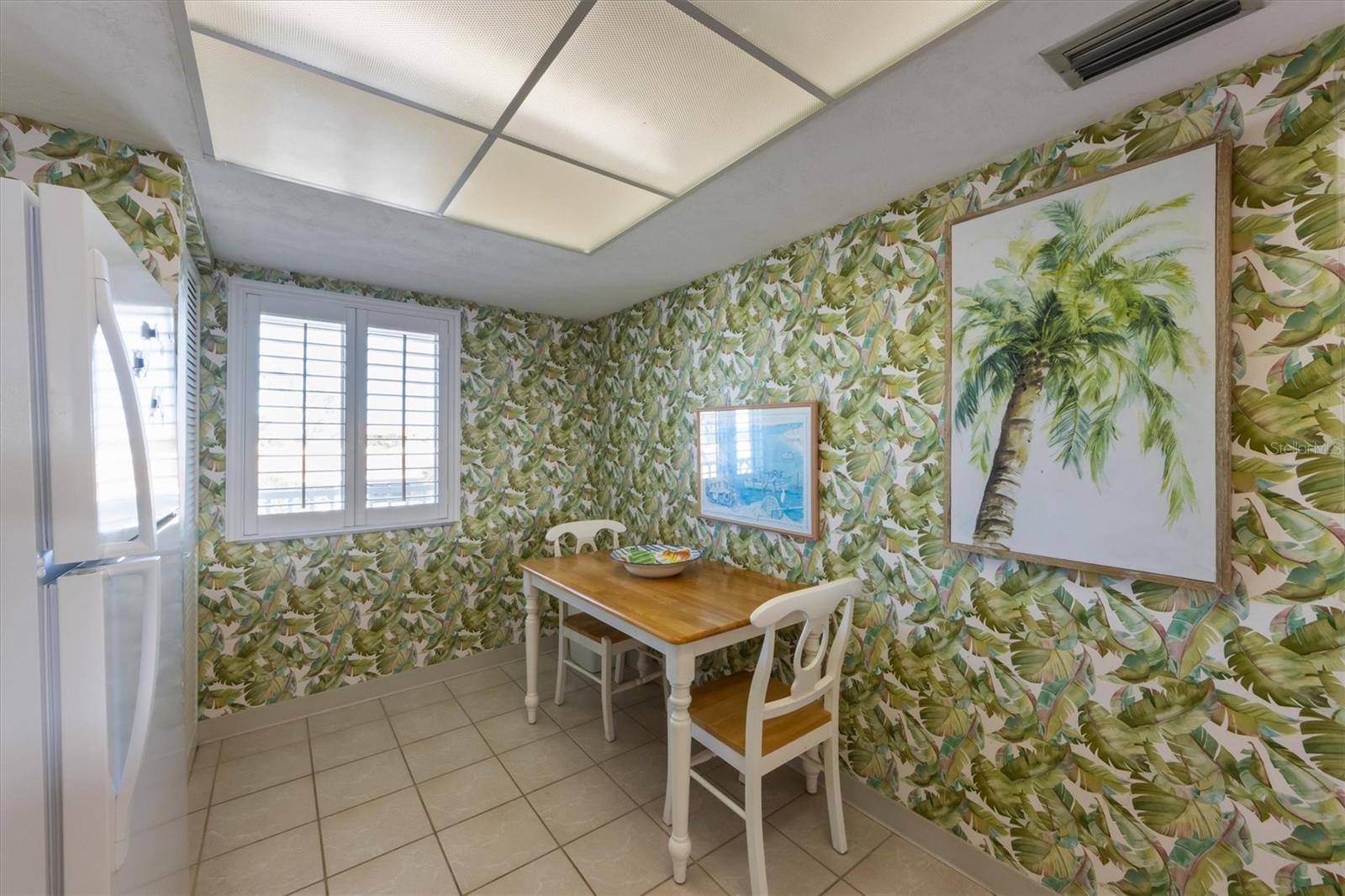 7000 GULF DR #215, HOLMES BEACH, FL, 34217