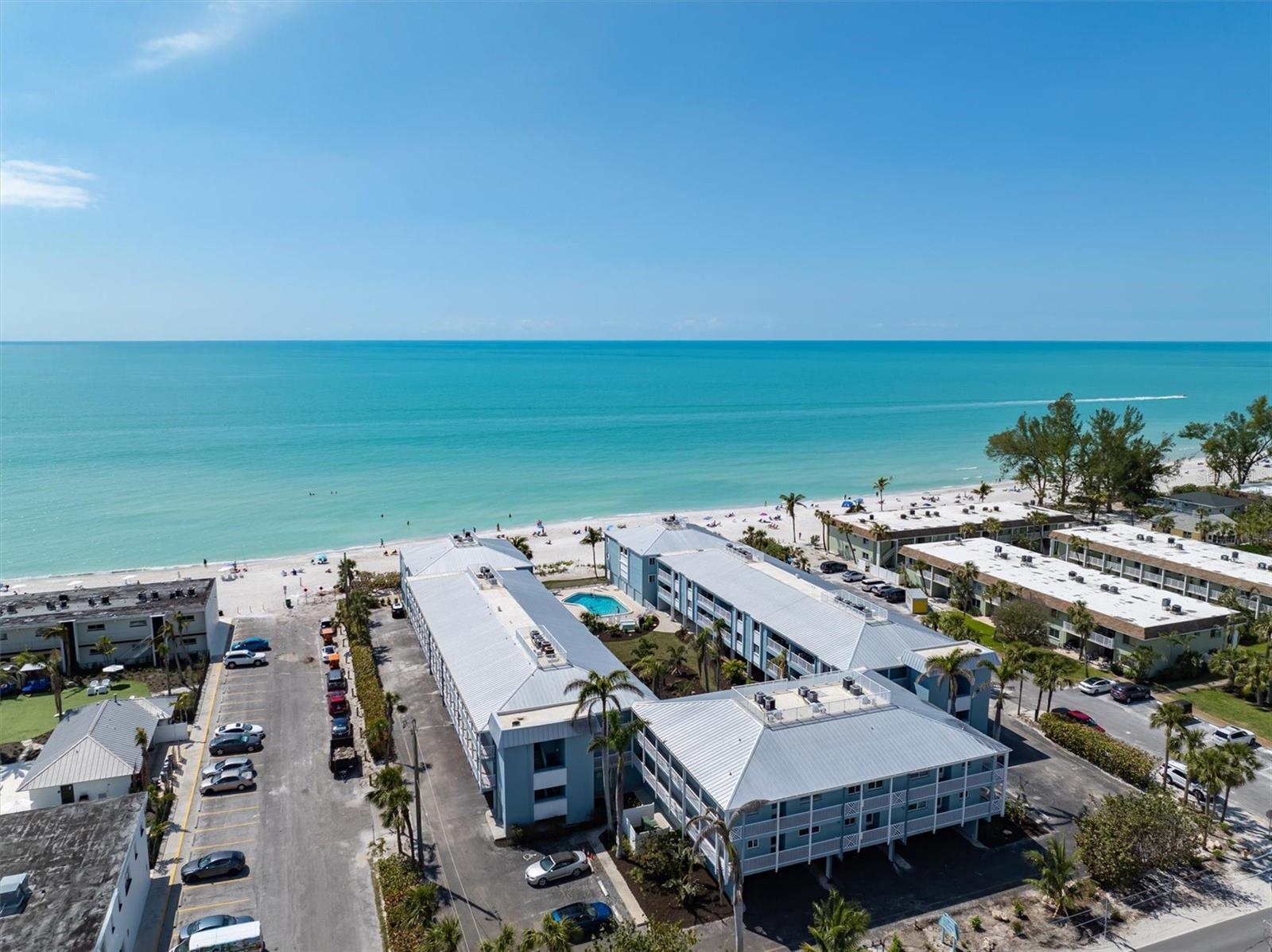 7000 GULF DR #215, HOLMES BEACH, FL, 34217