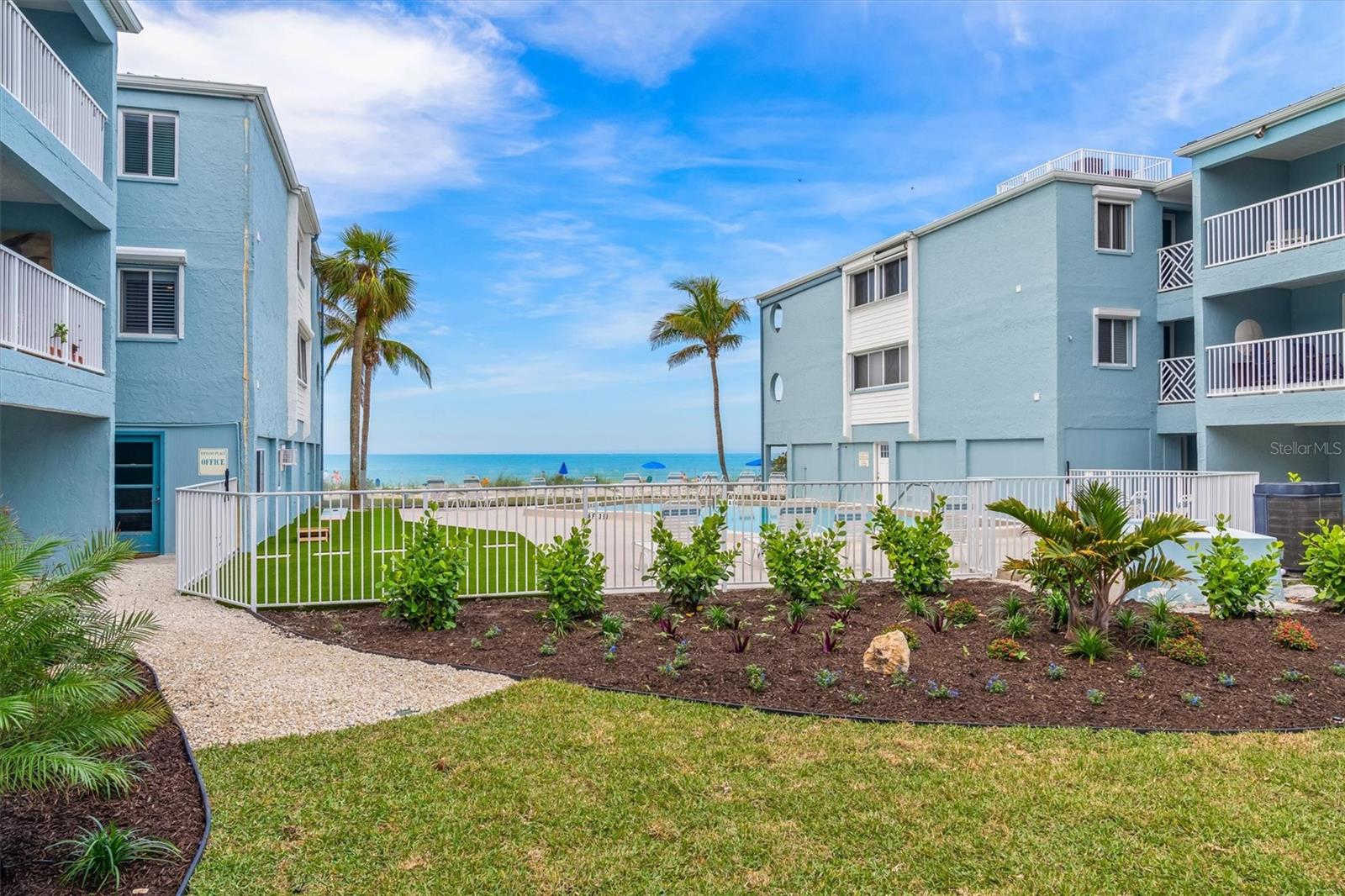 7000 GULF DR #215, HOLMES BEACH, FL, 34217