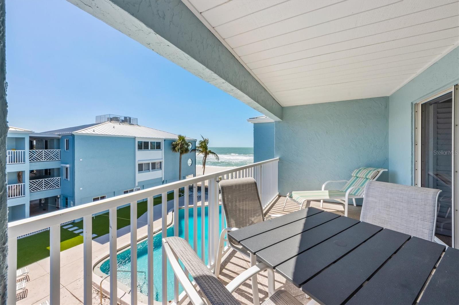 7000 GULF DR #215, HOLMES BEACH, FL, 34217