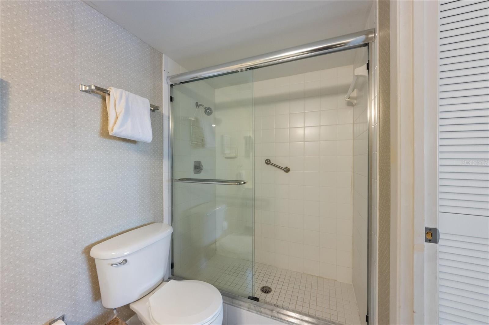 7000 GULF DR #215, HOLMES BEACH, FL, 34217