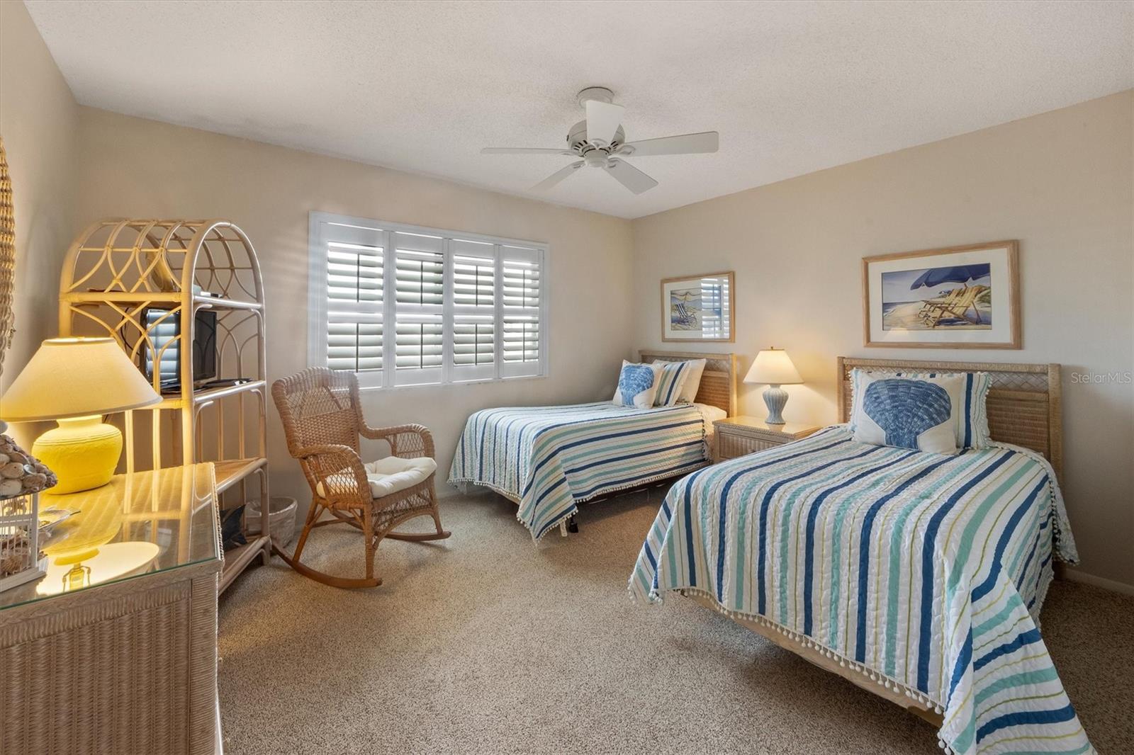 7000 GULF DR #215, HOLMES BEACH, FL, 34217