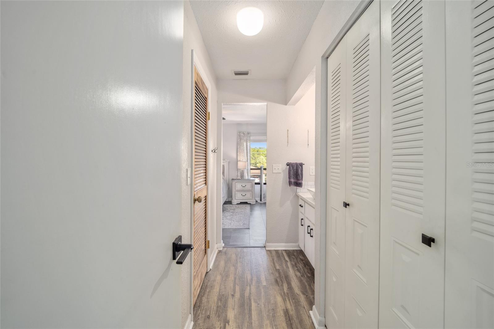 3870 NE 17TH STREET CIR, OCALA, FL, 34470