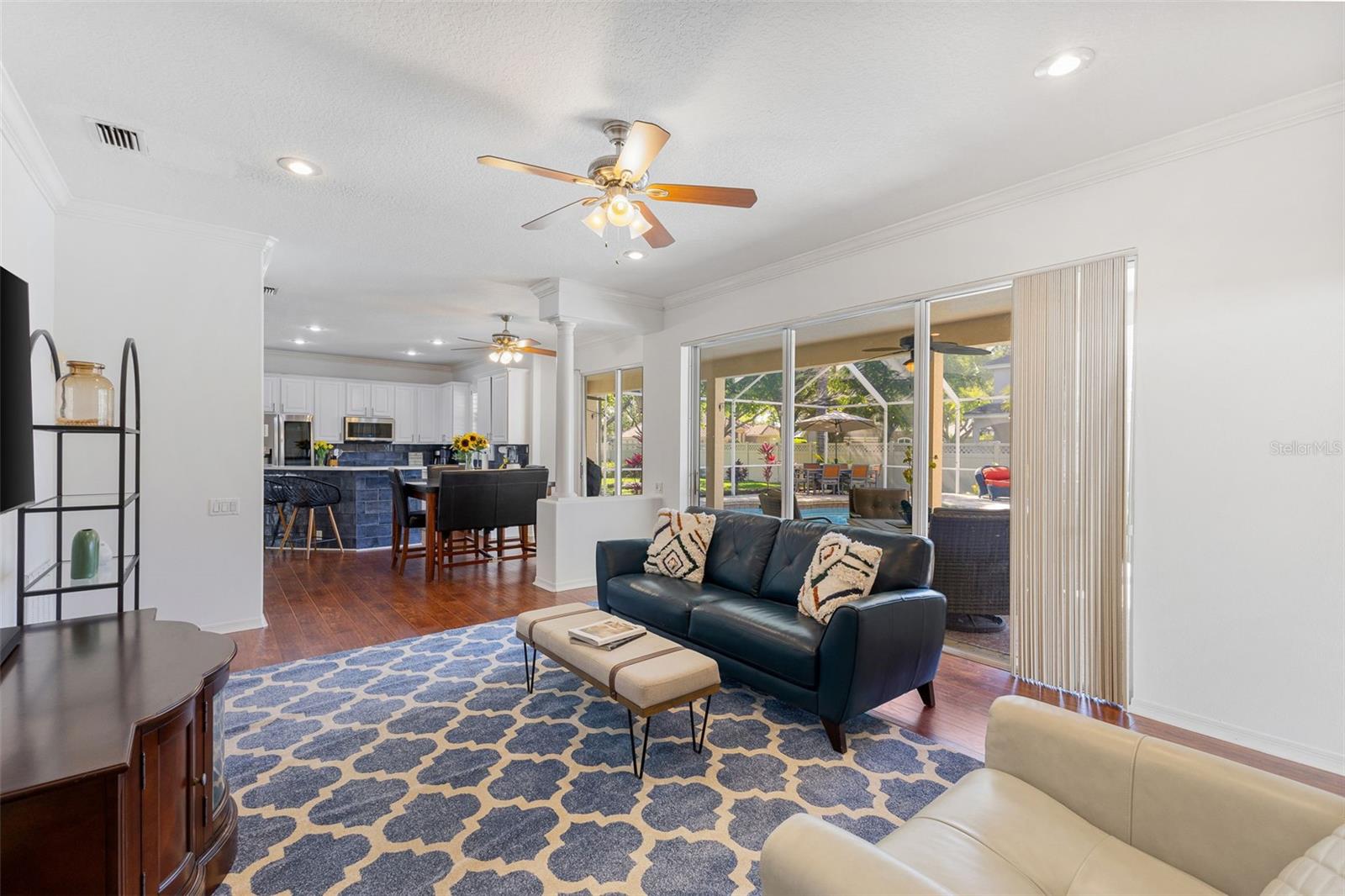 18132 REGENTS SQUARE DR, TAMPA, FL, 33647
