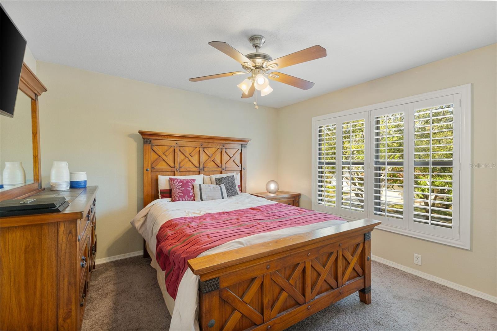 18132 REGENTS SQUARE DR, TAMPA, FL, 33647