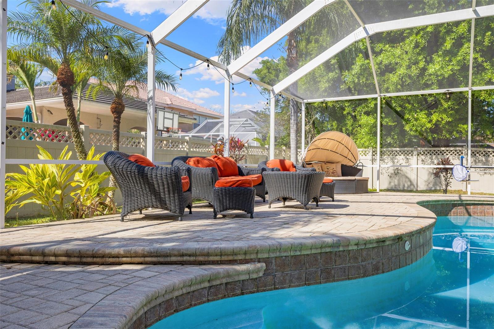 18132 REGENTS SQUARE DR, TAMPA, FL, 33647