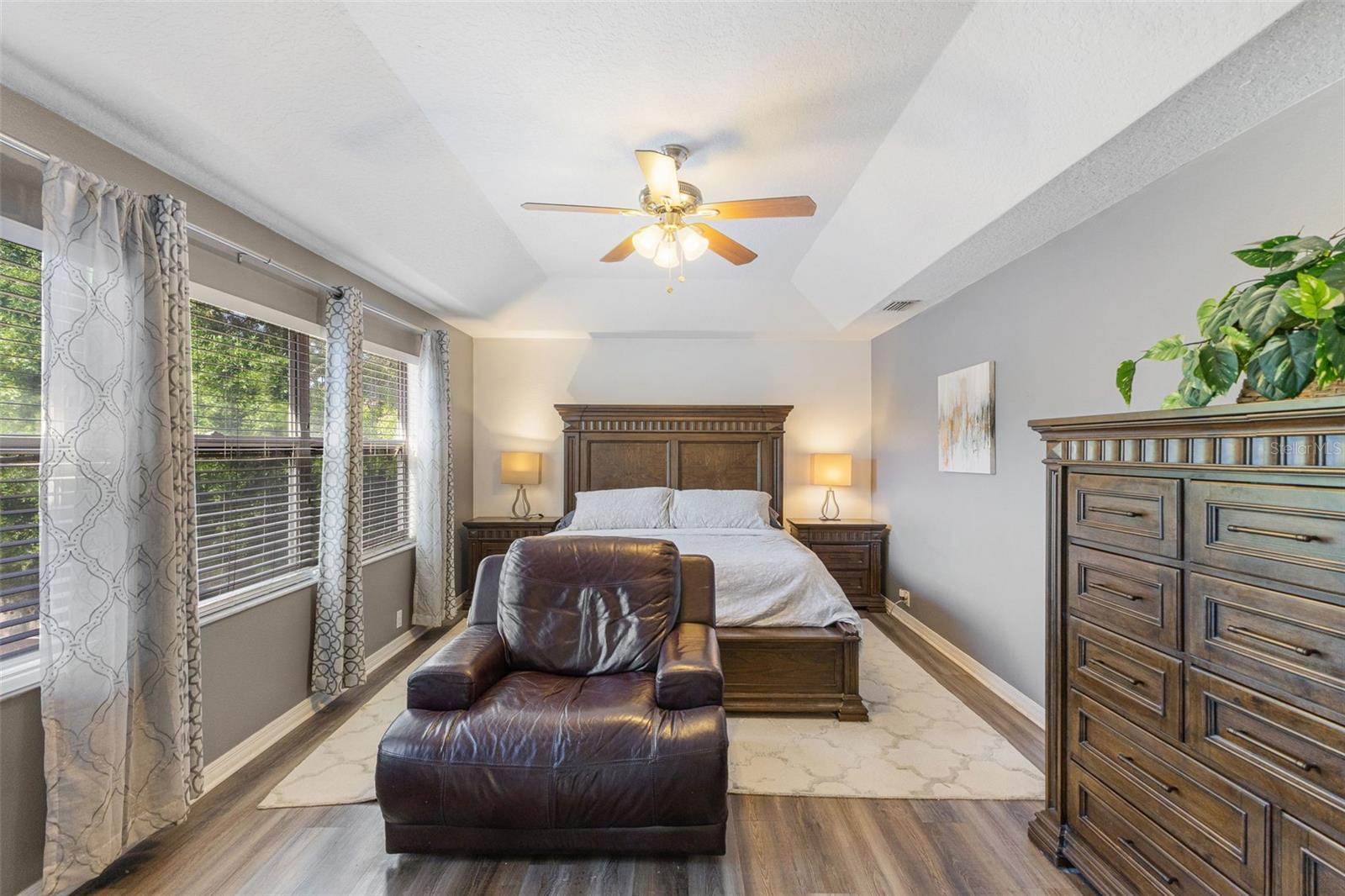 18132 REGENTS SQUARE DR, TAMPA, FL, 33647