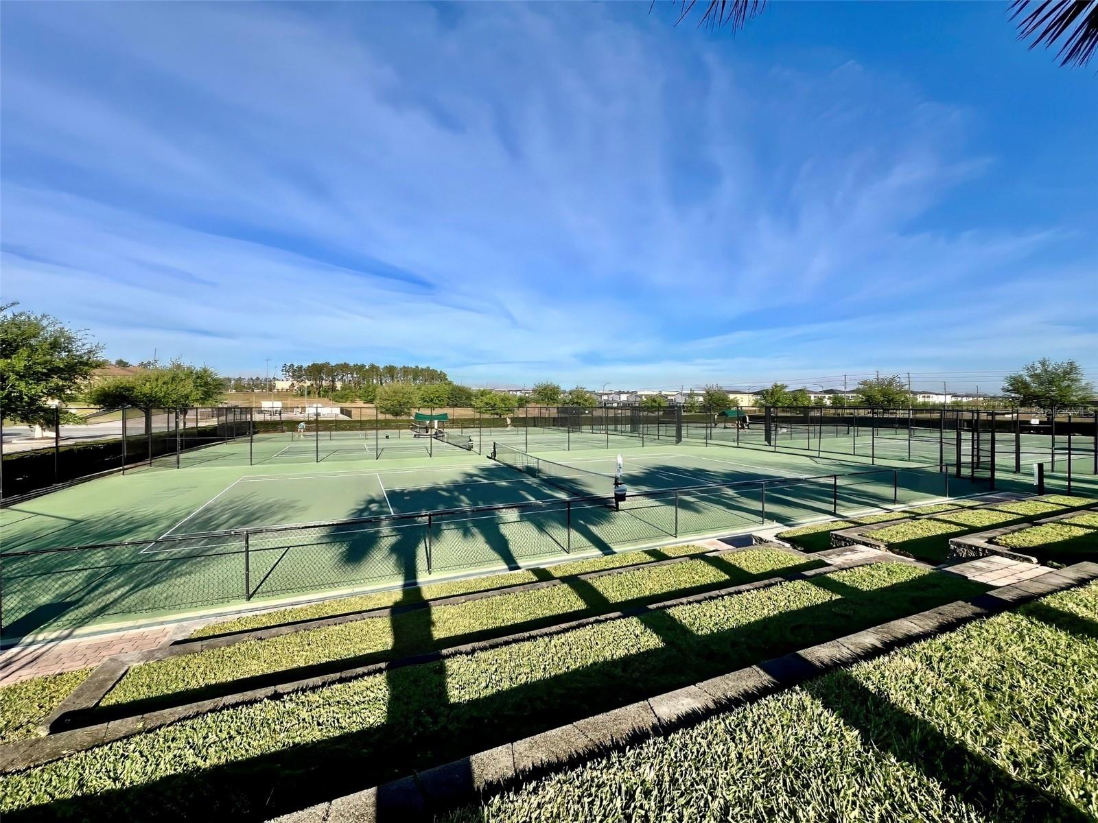 1307 MOSS CREEK LN, DAVENPORT, FL, 33896