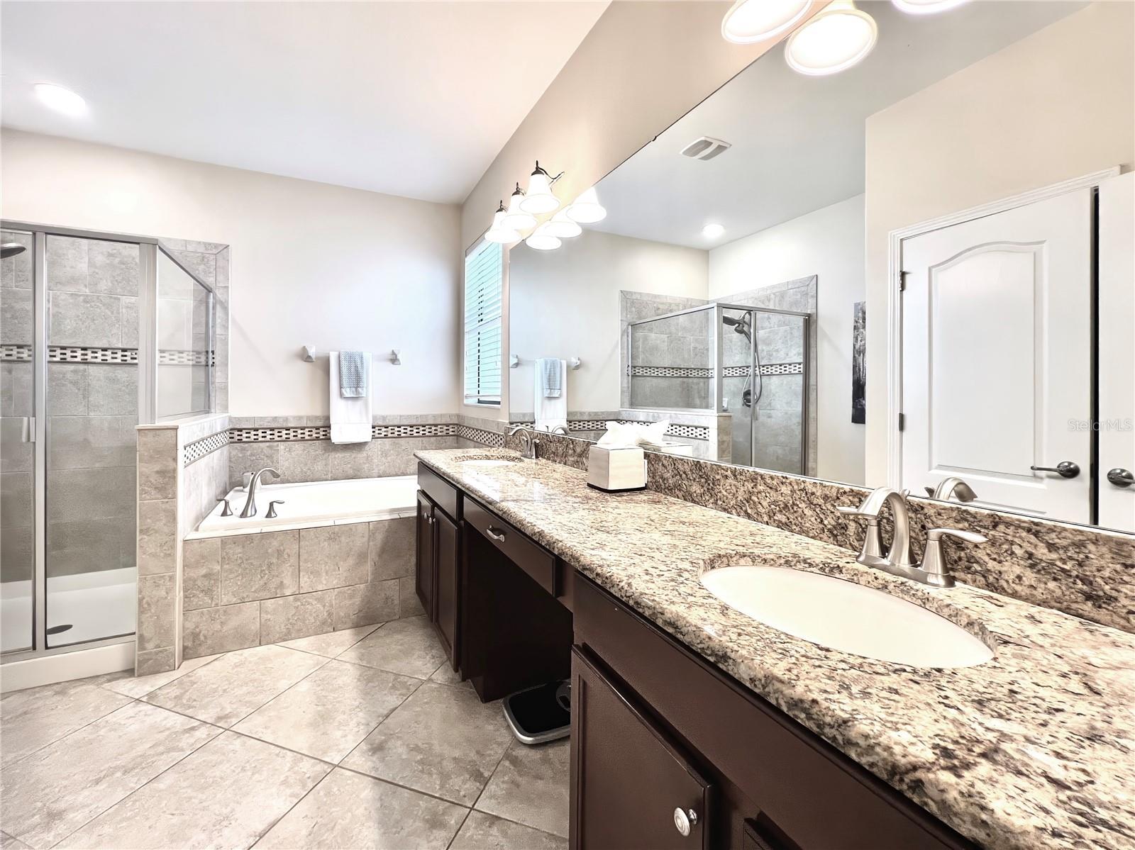 1307 MOSS CREEK LN, DAVENPORT, FL, 33896