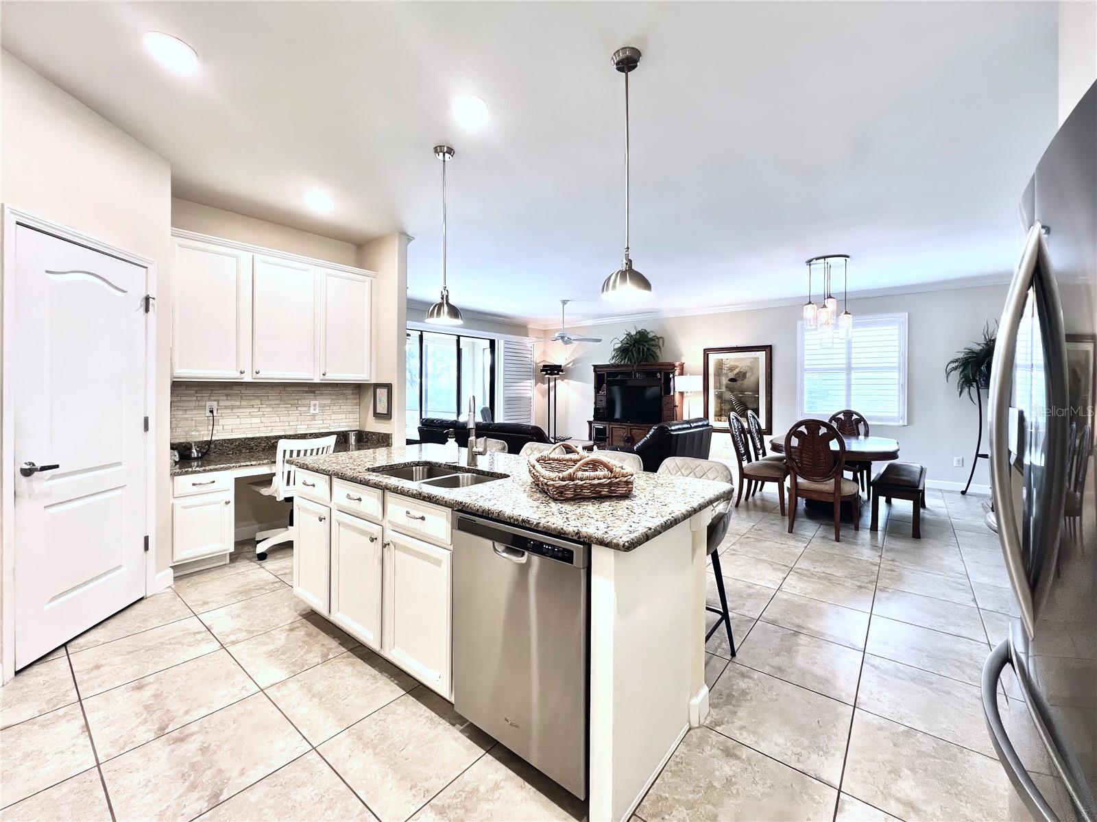 1307 MOSS CREEK LN, DAVENPORT, FL, 33896