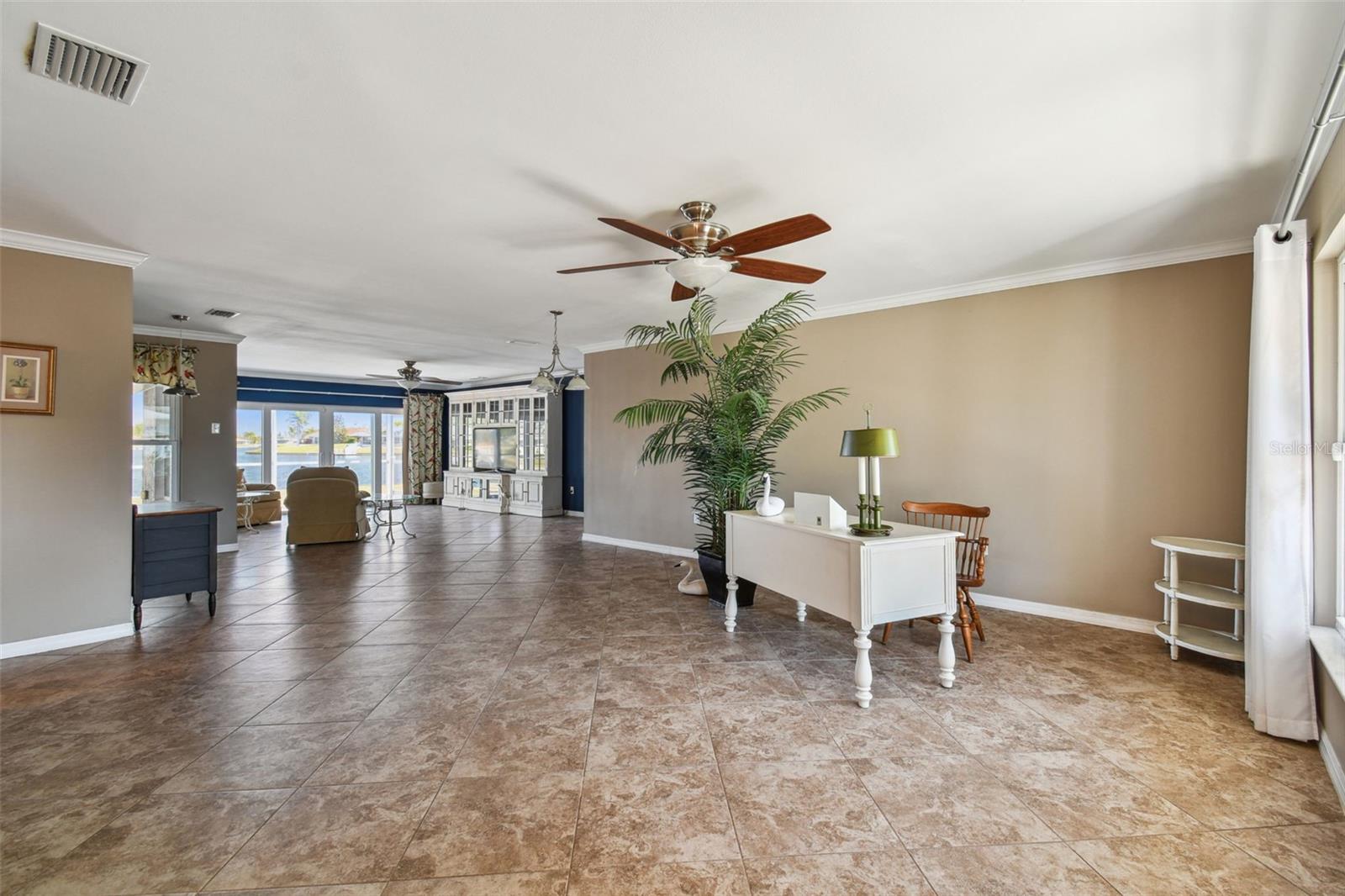 1735 FLAMINGO LN, SUN CITY CENTER, FL, 33573