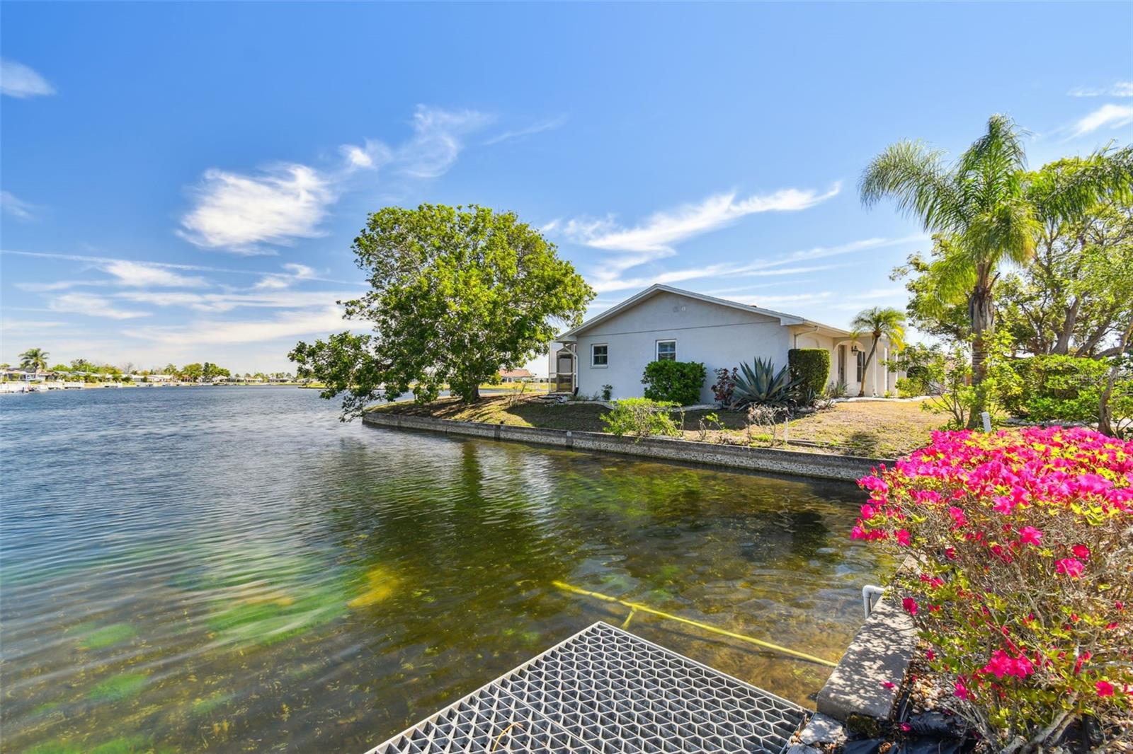1735 FLAMINGO LN, SUN CITY CENTER, FL, 33573