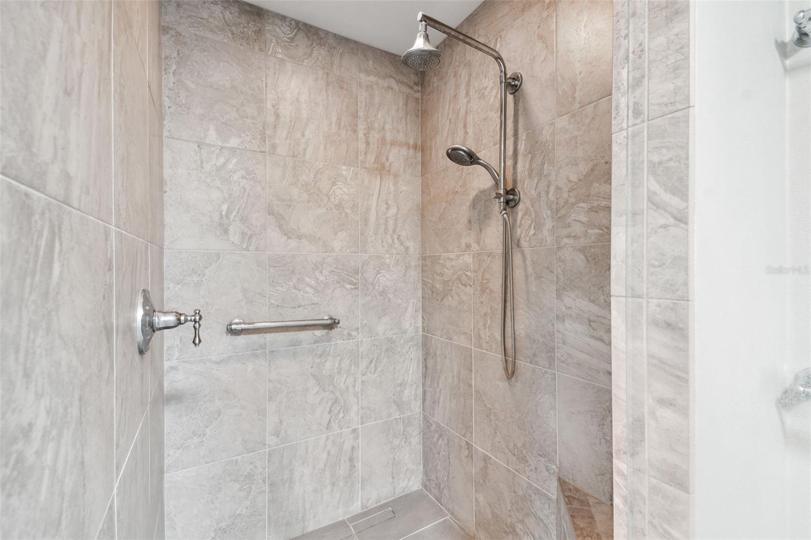 1735 FLAMINGO LN, SUN CITY CENTER, FL, 33573