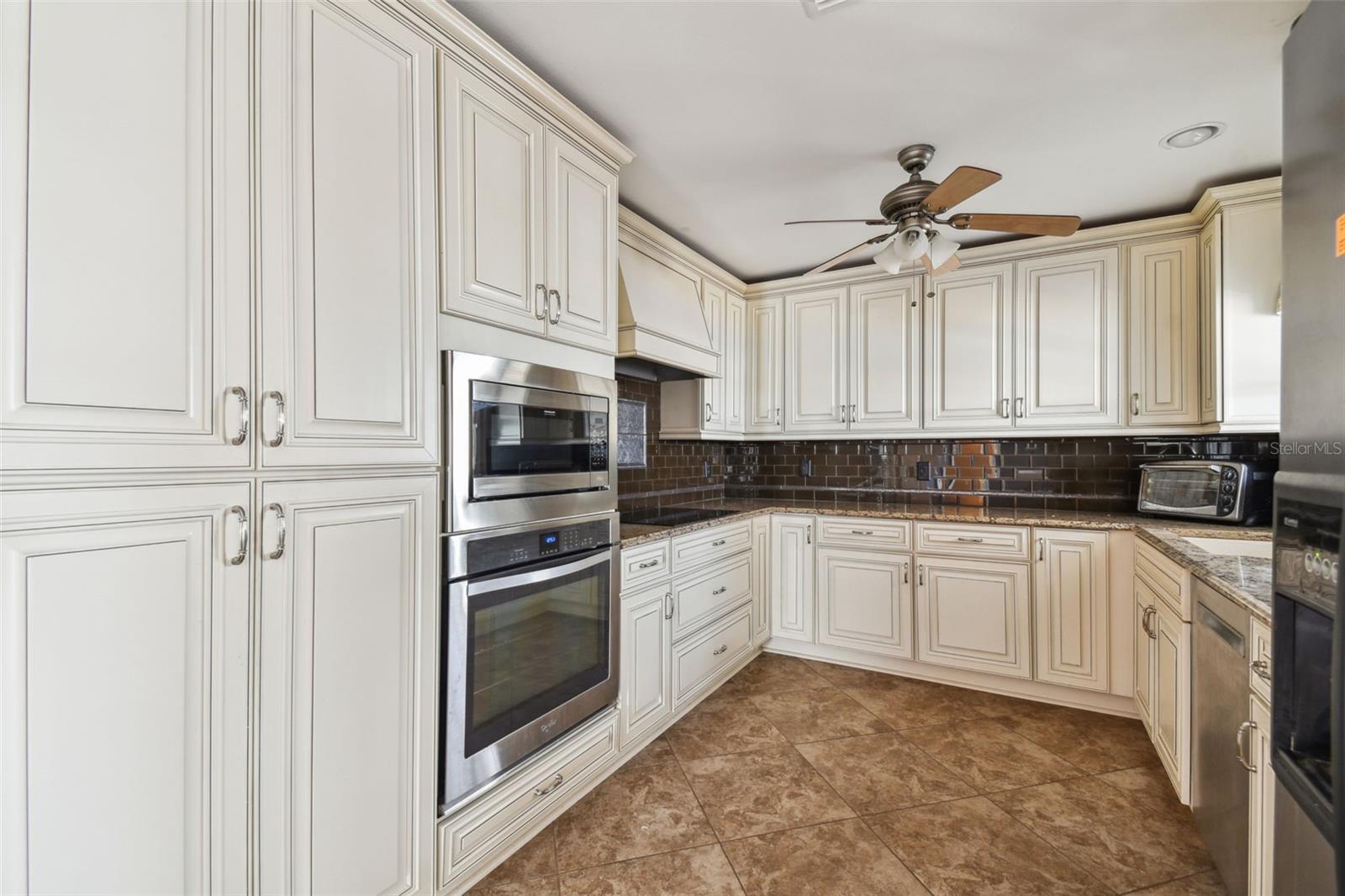 1735 FLAMINGO LN, SUN CITY CENTER, FL, 33573