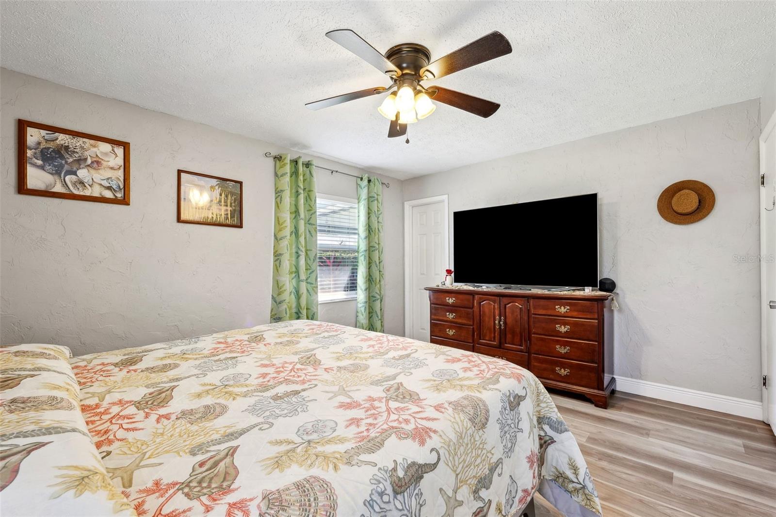 506 AVOCADO DR, SEFFNER, FL, 33584